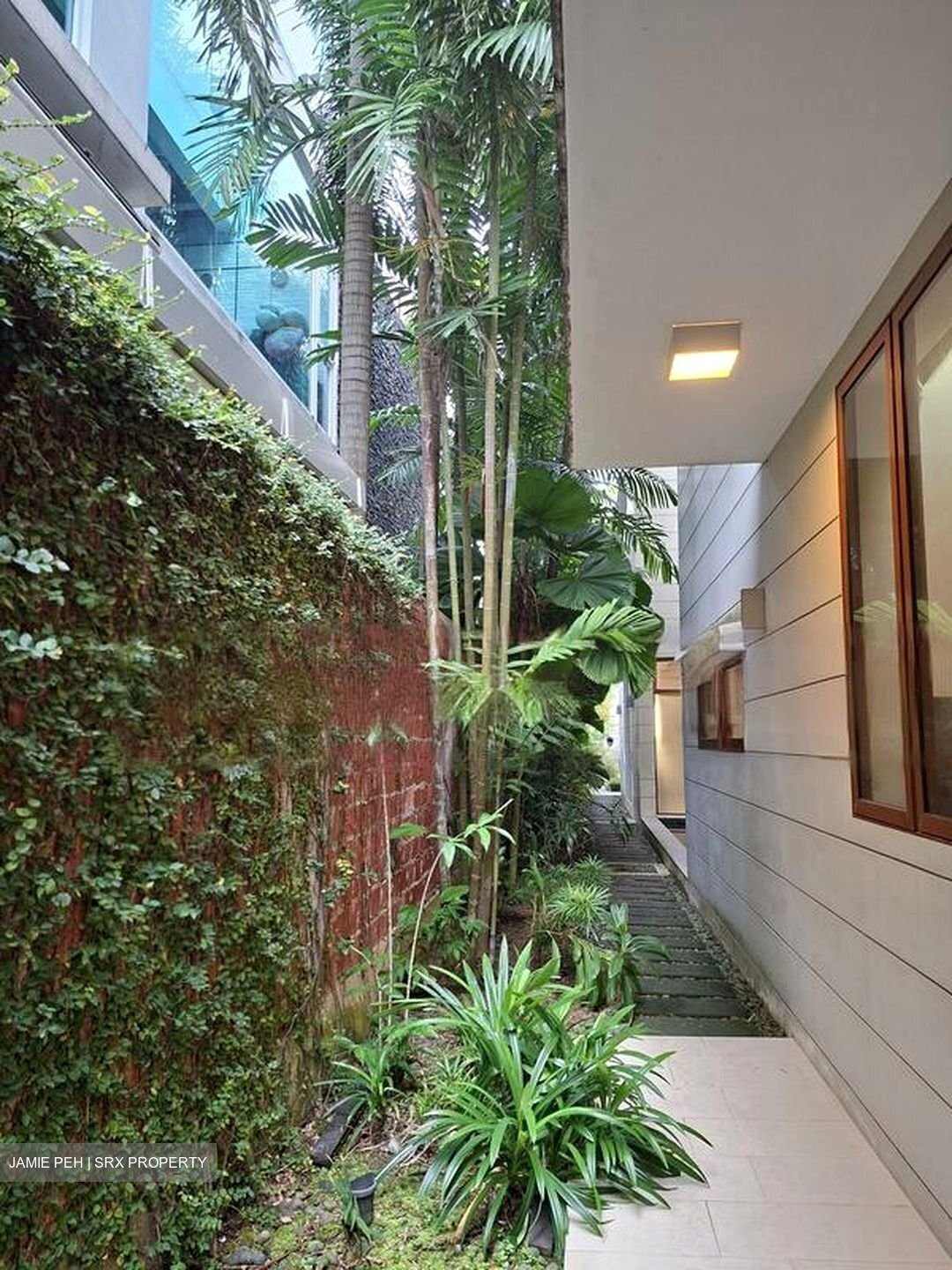Chai Chee Street (D16), Semi-Detached #460041681